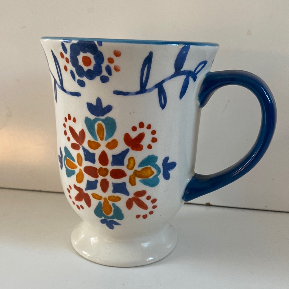 Threshold Pedestal Coffee Mug Dutch Style Print